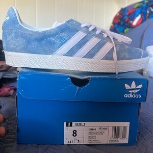 Adidas Gazelle Light Blue Suede Sneakers - Size 8 - BRAND NEW